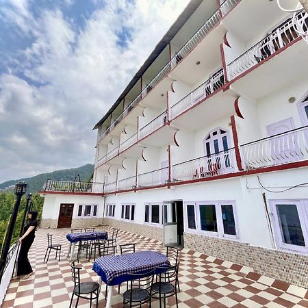 Sparkle Star Resort Khajjiar ภายนอก รูปภาพ