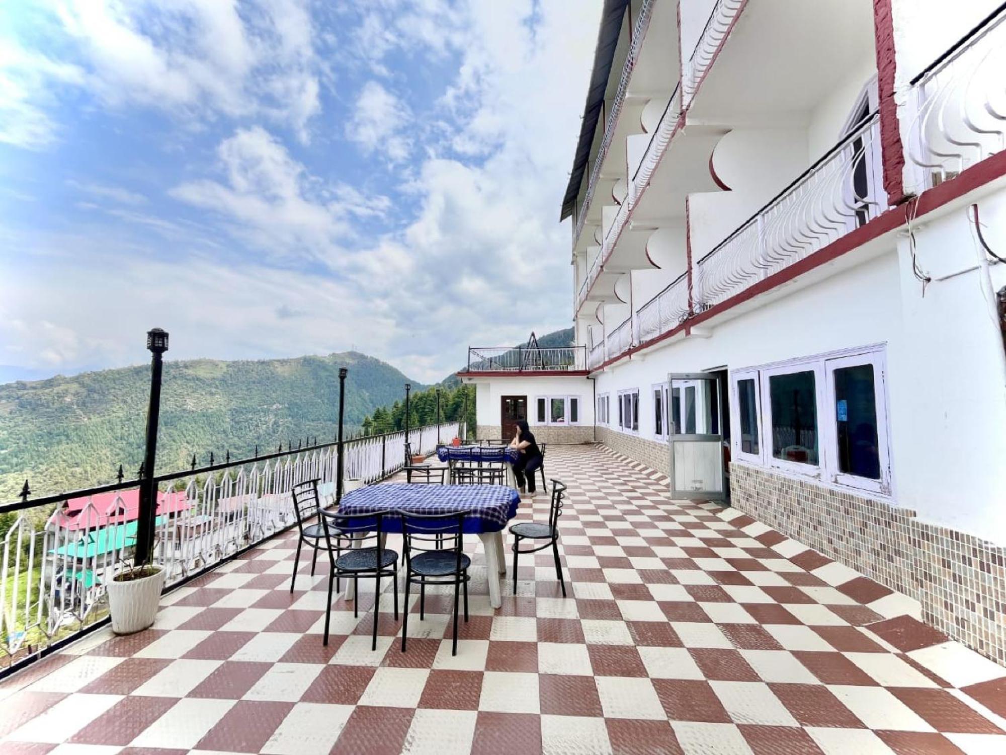 Sparkle Star Resort Khajjiar ภายนอก รูปภาพ